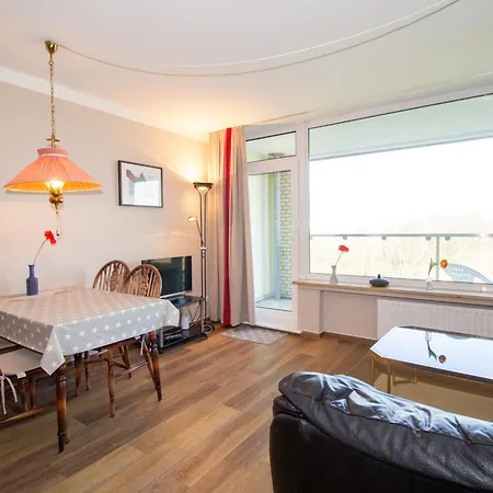 Strandhochhaus 25 *